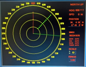 Señal de 12 puntos vista en un radar a 3 millas de distancia